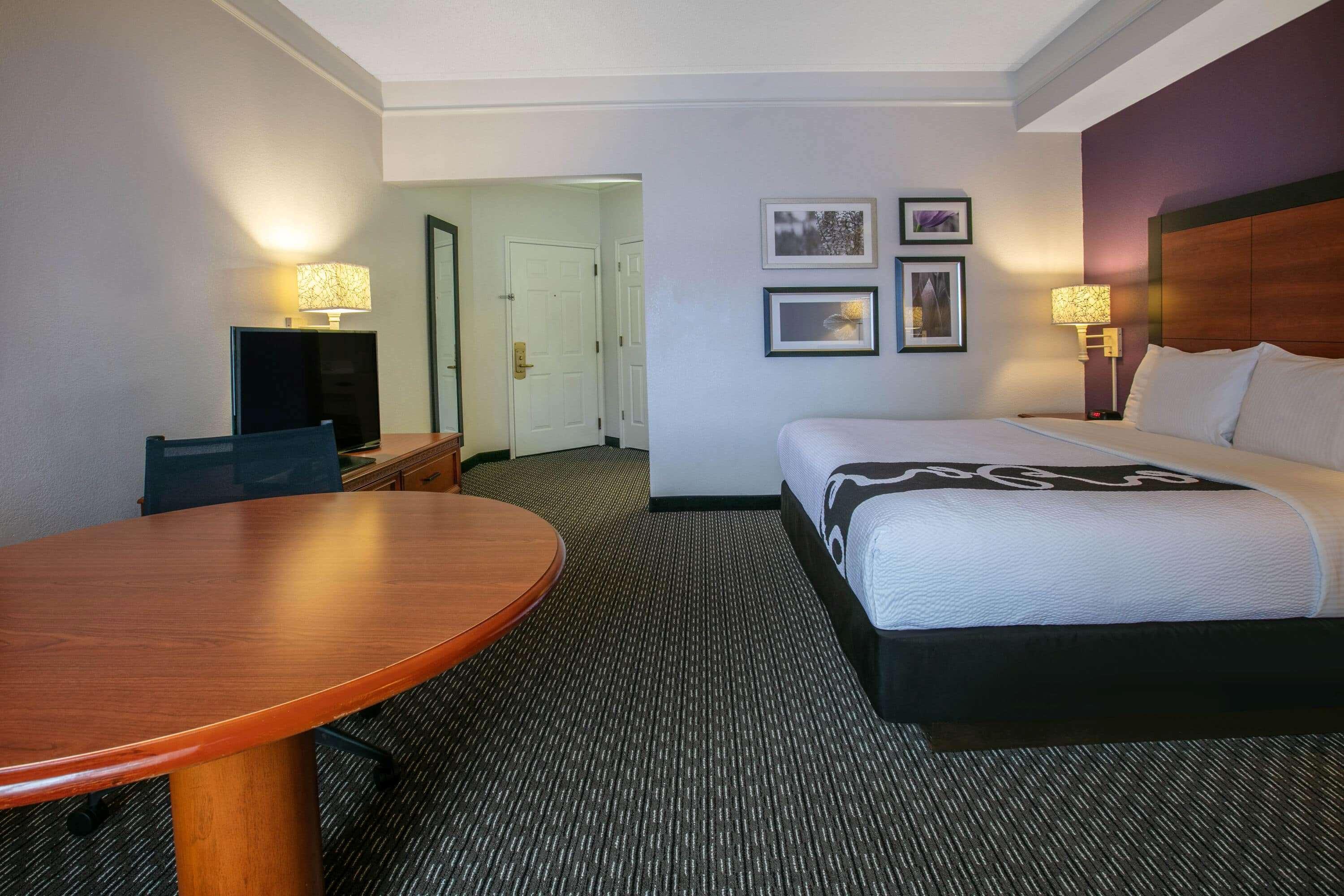 La Quinta By Wyndham Dallas North Central Buitenkant foto